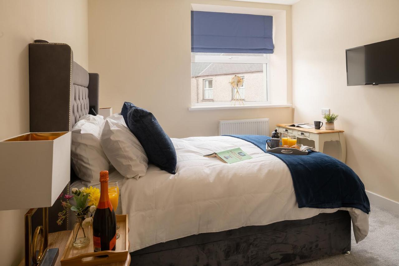 New Luxurious Escape Charming Dog Friendly Cottage カーナーヴォン エクステリア 写真