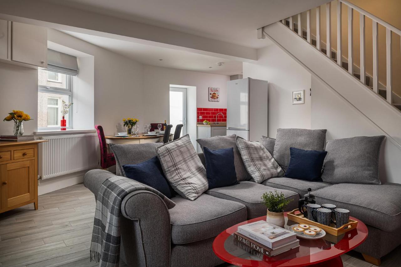 New Luxurious Escape Charming Dog Friendly Cottage カーナーヴォン エクステリア 写真